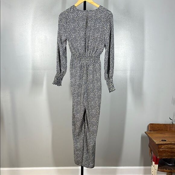 H&M Floral Jumpsuit - Picture 2 of 8